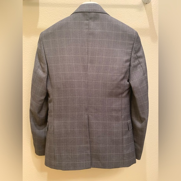 NWOT ROSSI MAN CHARCOAL PLAID SIZE 34S 3PC SUIT - Picture 5 of 12